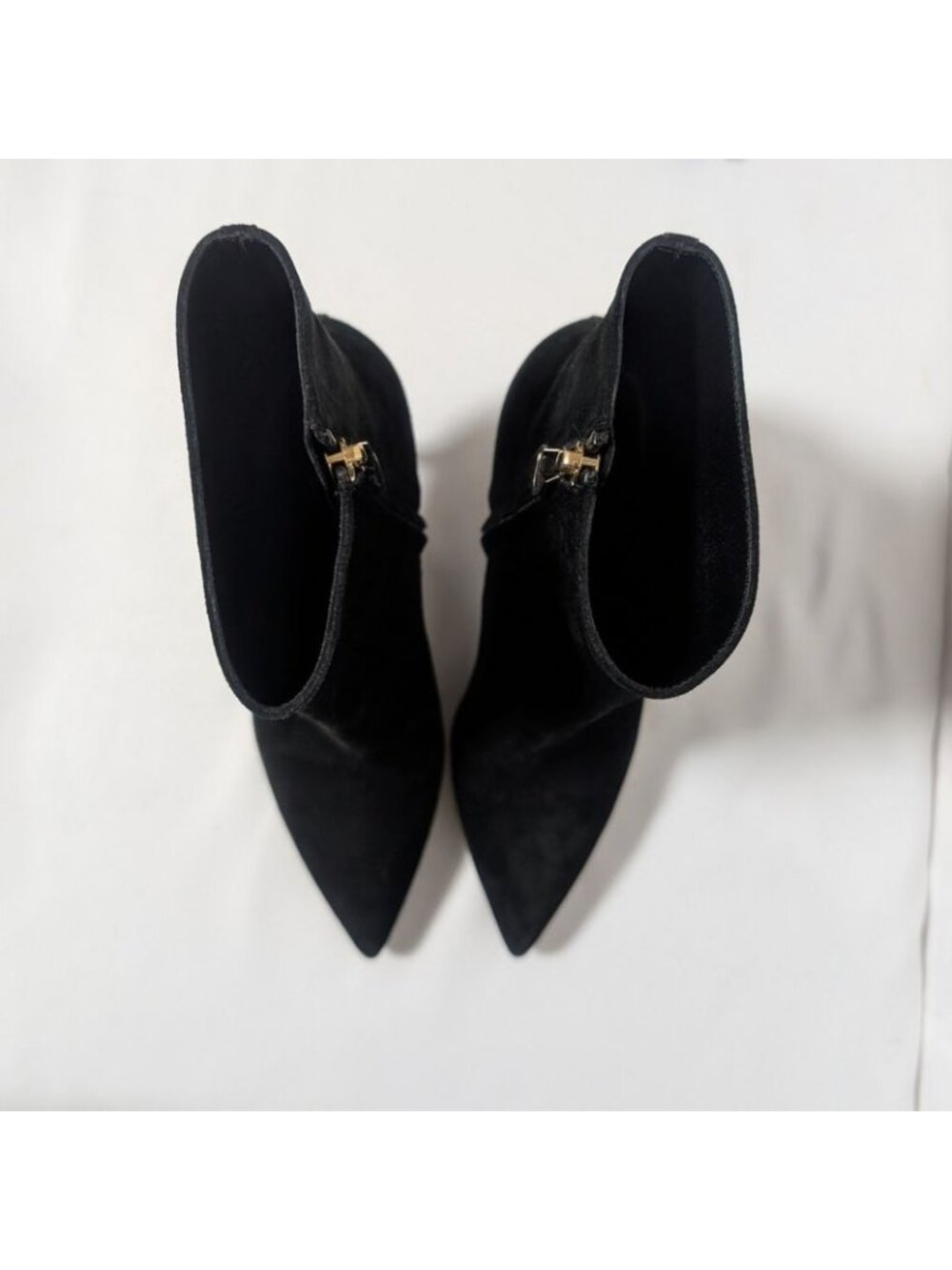 Louis Vuitton Ultimate Heel - Picture 7 of 11